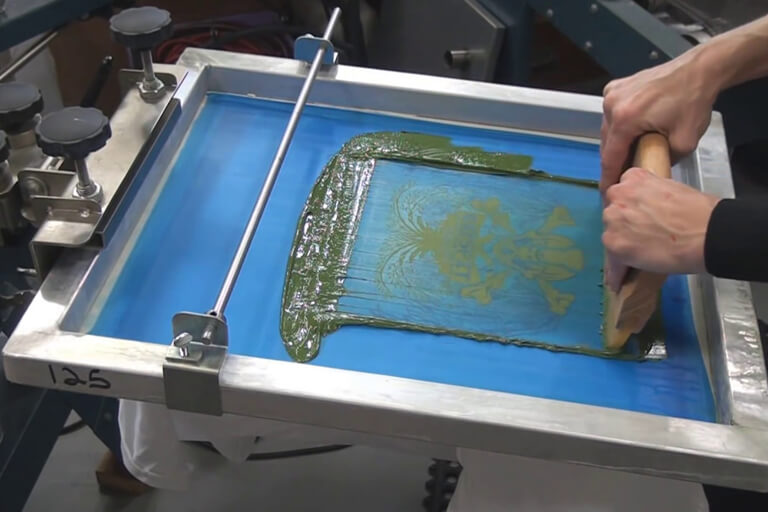 discharge-screen-printing